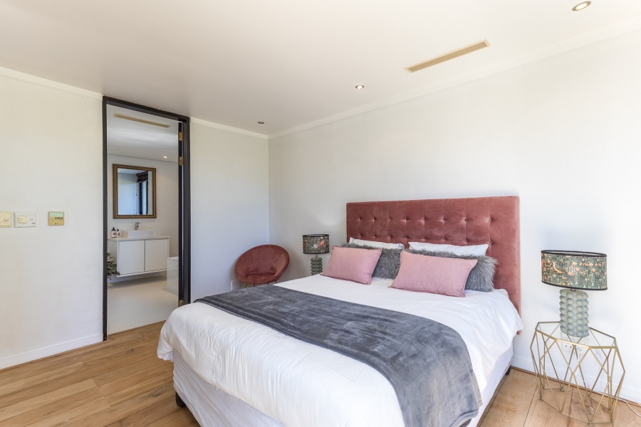 To Let 5 Bedroom Property for Rent in Pearl Valley at Val de Vie Western Cape